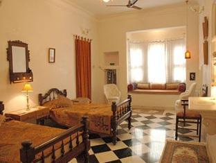 Hotel Pahuna Haveli Udaipur Eksteriør bilde