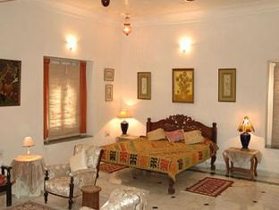 Hotel Pahuna Haveli Udaipur Eksteriør bilde